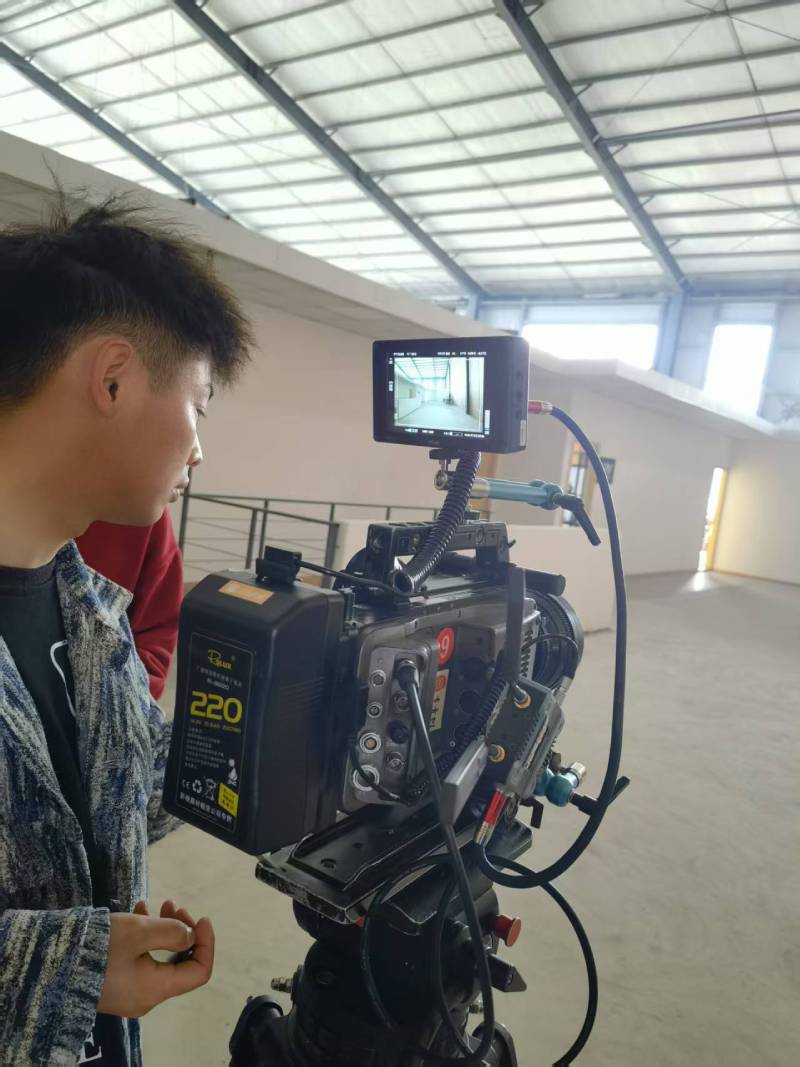 稻城县电商产品视频拍摄制作：小成本也能产出高质感内容？